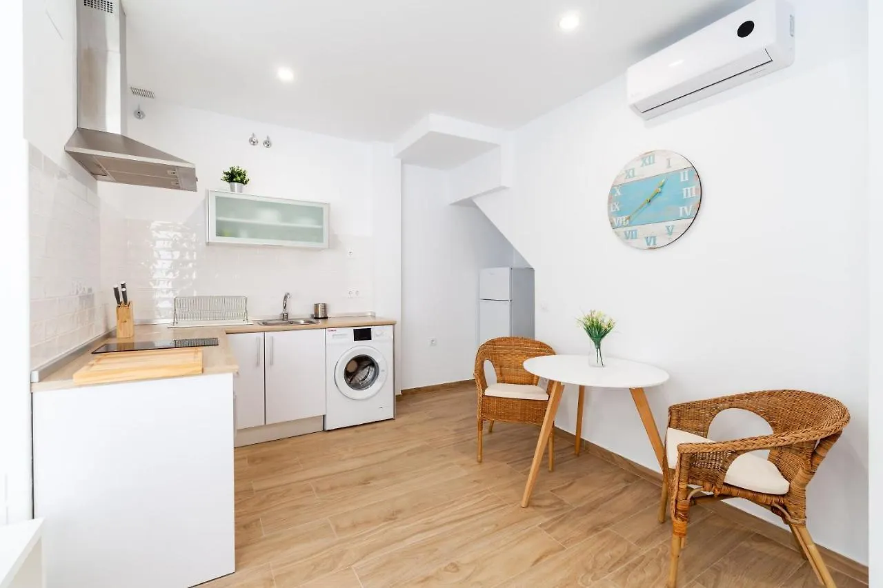 Apartamento Luna バルバテ 0*,